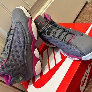 Air Jordan 13 XIII Retro GS‎ Youth Size 6Y Gray Pink Basketball Shoes